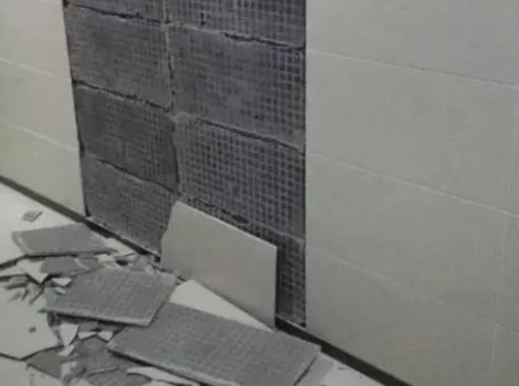 闽侯瓷砖空鼓维修公司分享下闽侯墙砖松动维修的知识